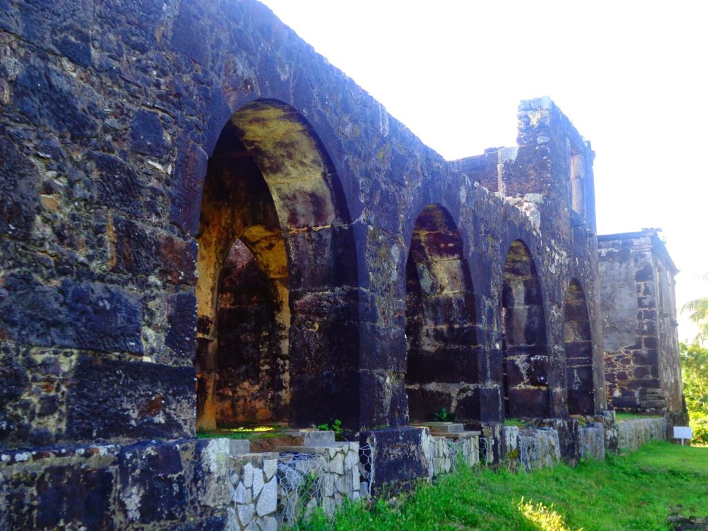 Castelo Garcia d'Ávila em praia do forte