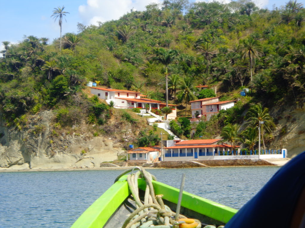 praia das neves em ilha de maré itamoabo