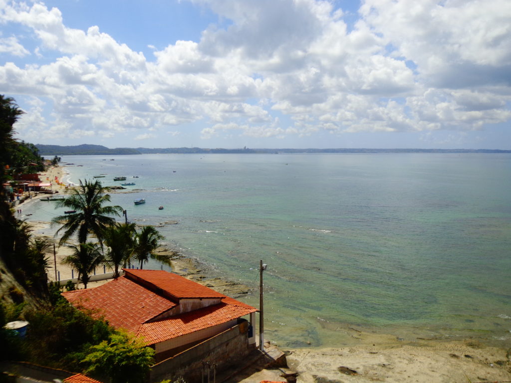 praia das neves em ilha de maré itamoabo