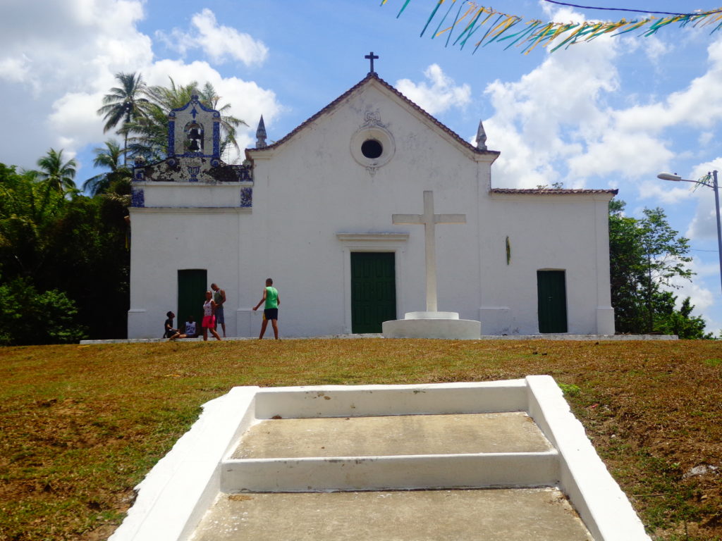 praia das neves em ilha de maré