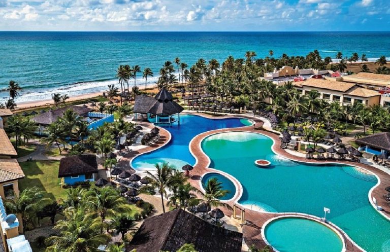 Day Use na Bahia - Resorts no Litoral Norte - Vaneza com Z