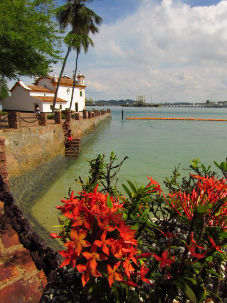 como chegar em ilha dos frades