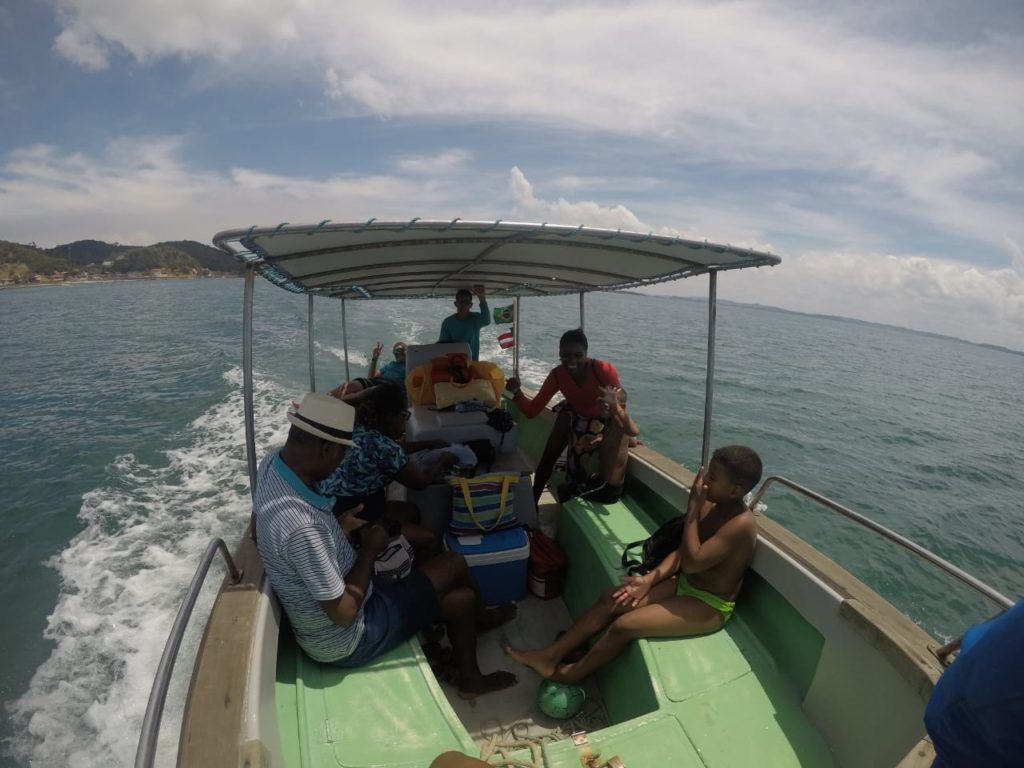 como chegar em ilha dos frades