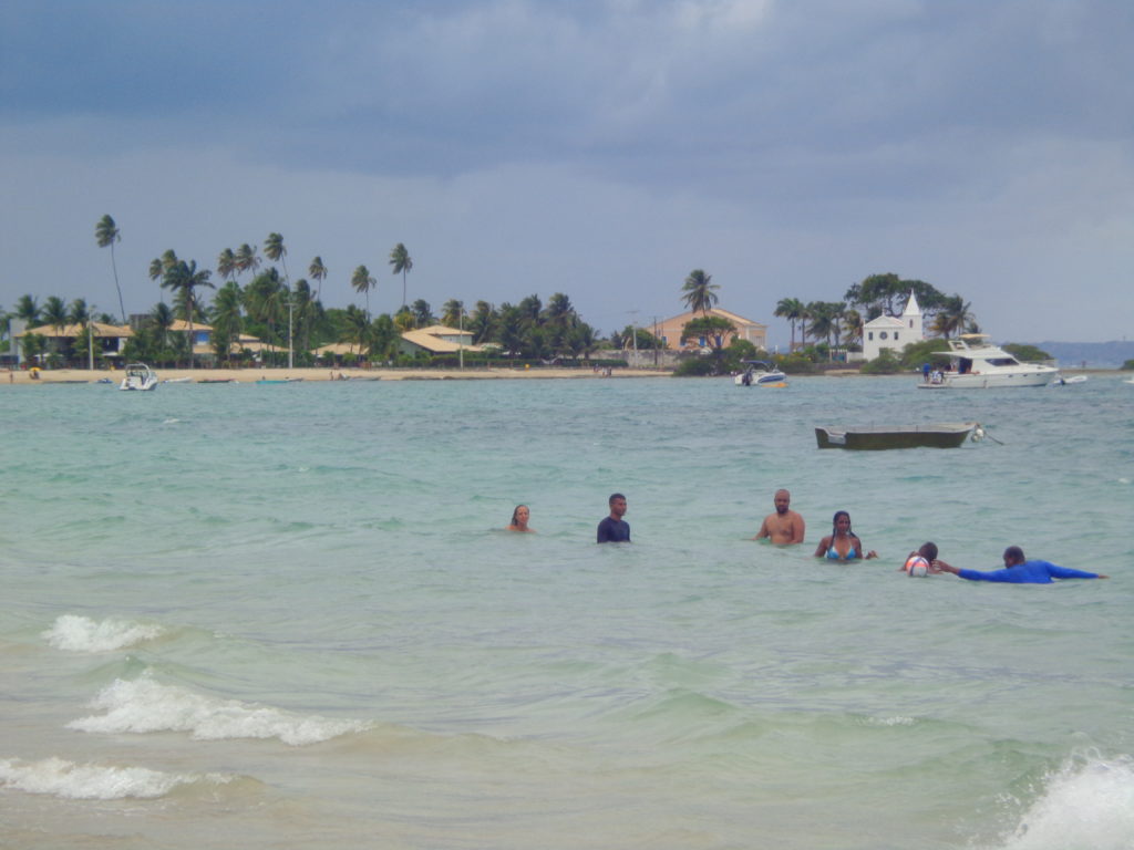 melhores praias da ilha de itaparica na bahia
