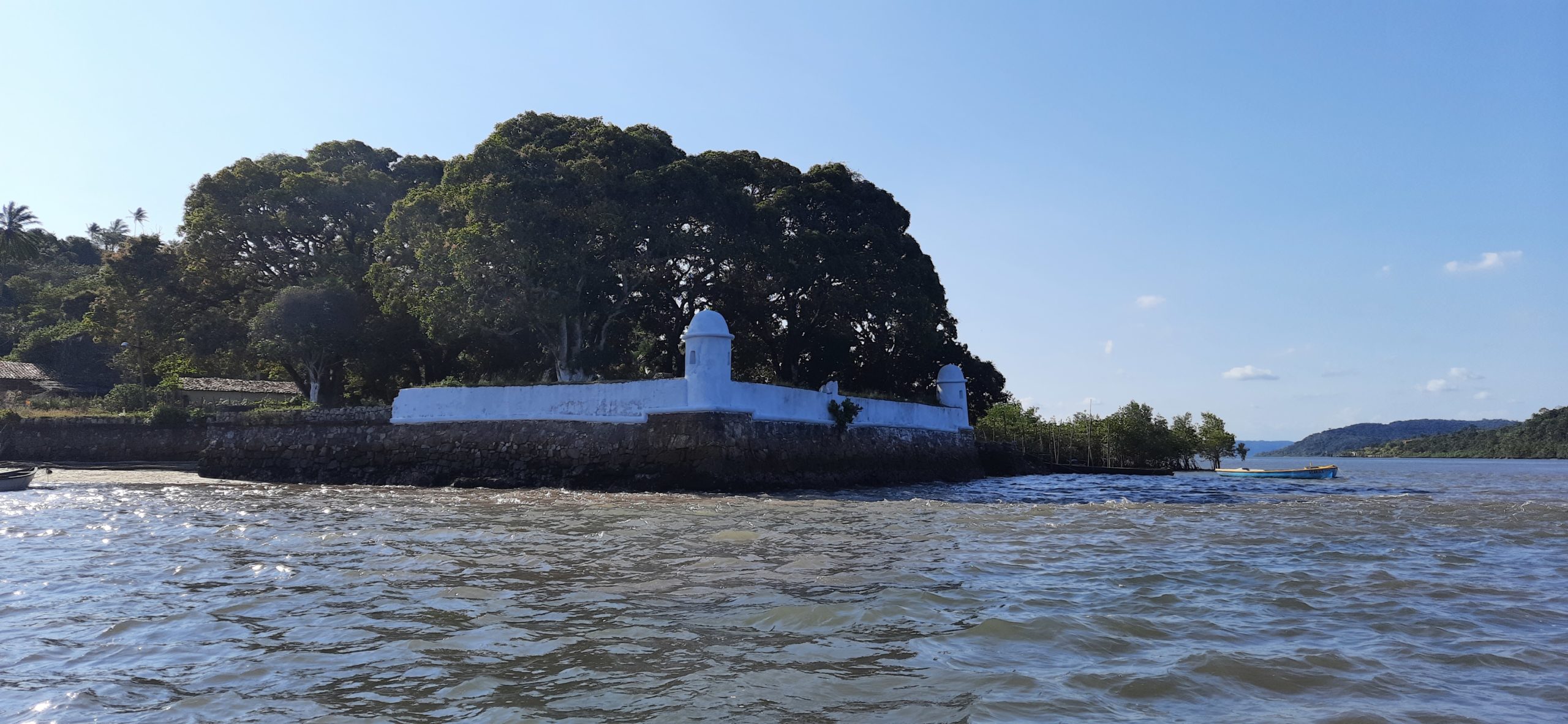 passeio de barco rio paraguaçu reconcavo