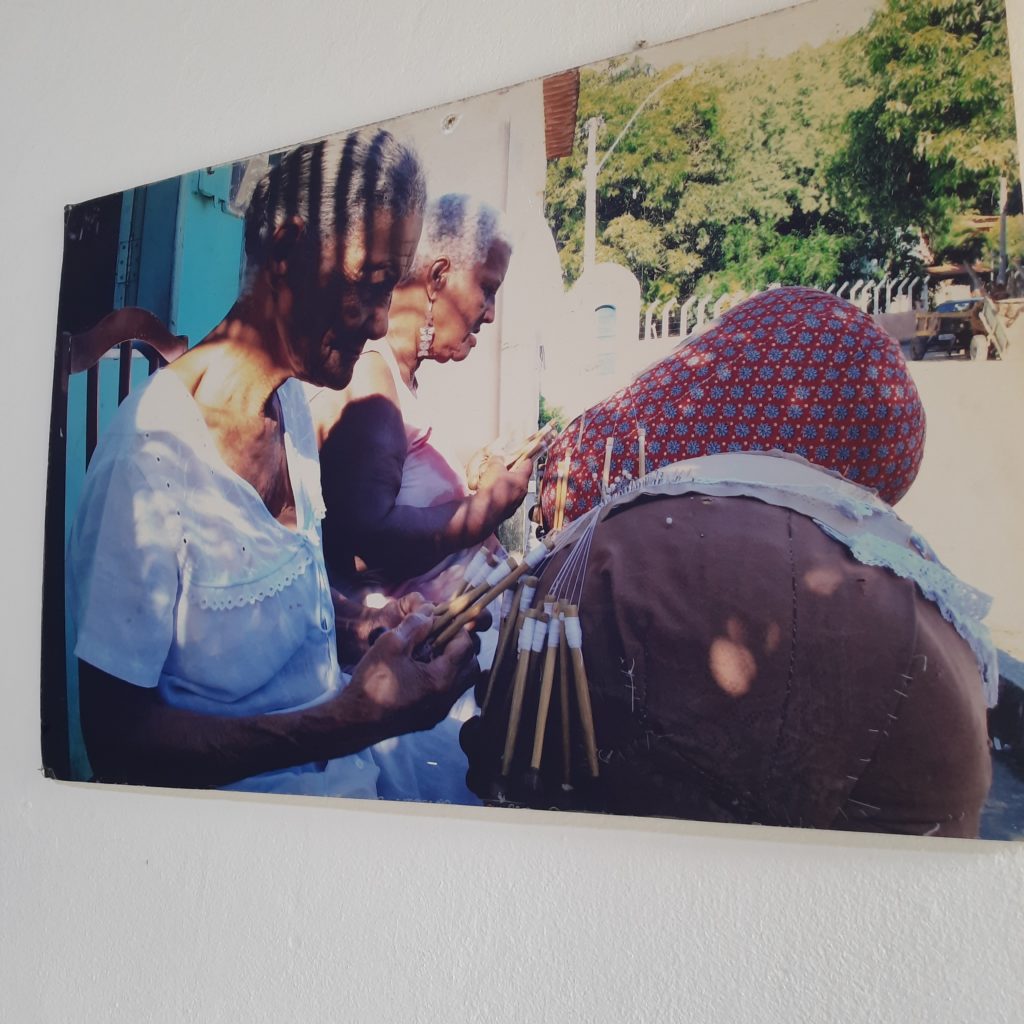 Renda de bilro: identidade de resistência do artesanato